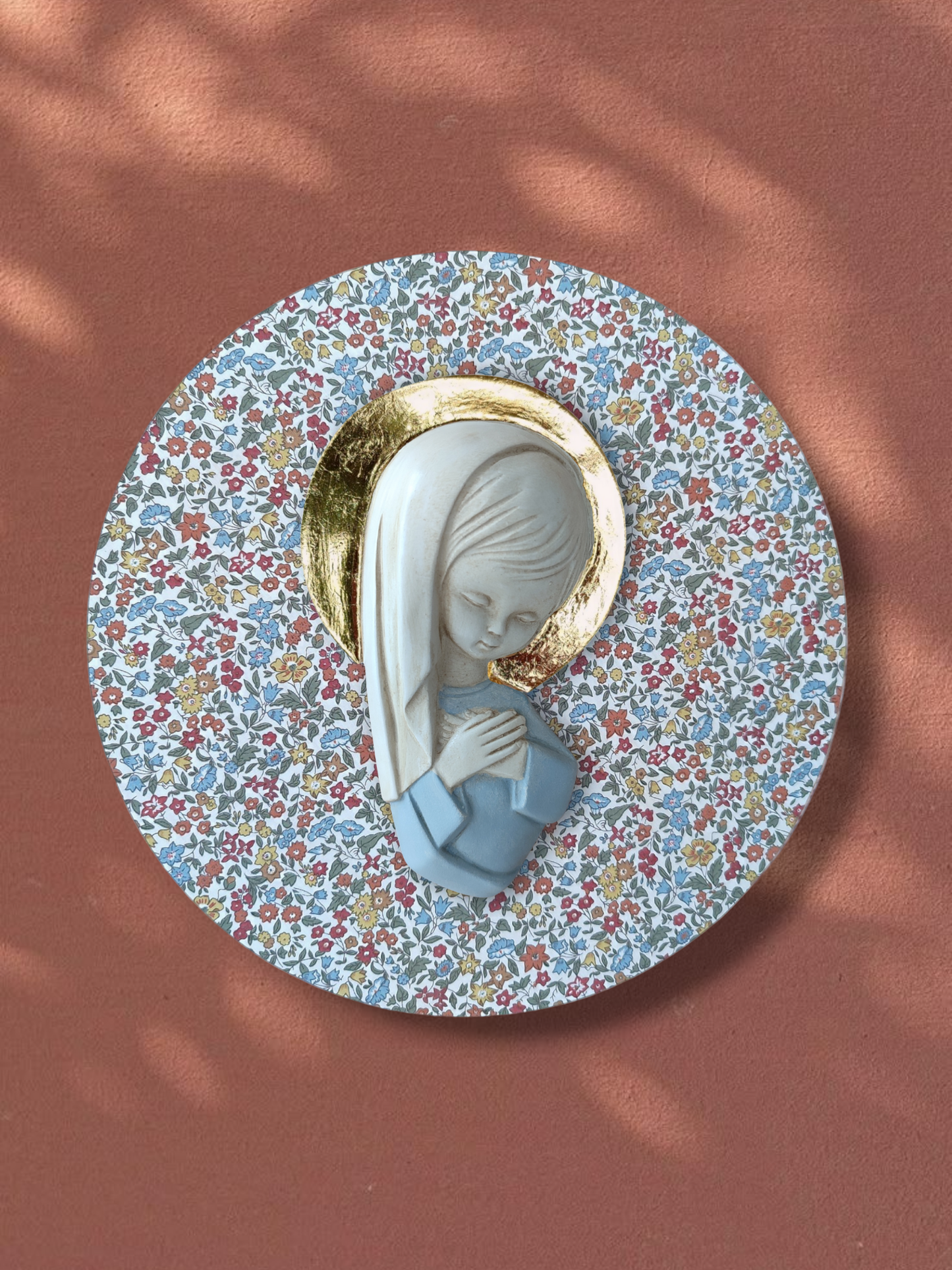 VIRGENCITA CON PAN DE ORO