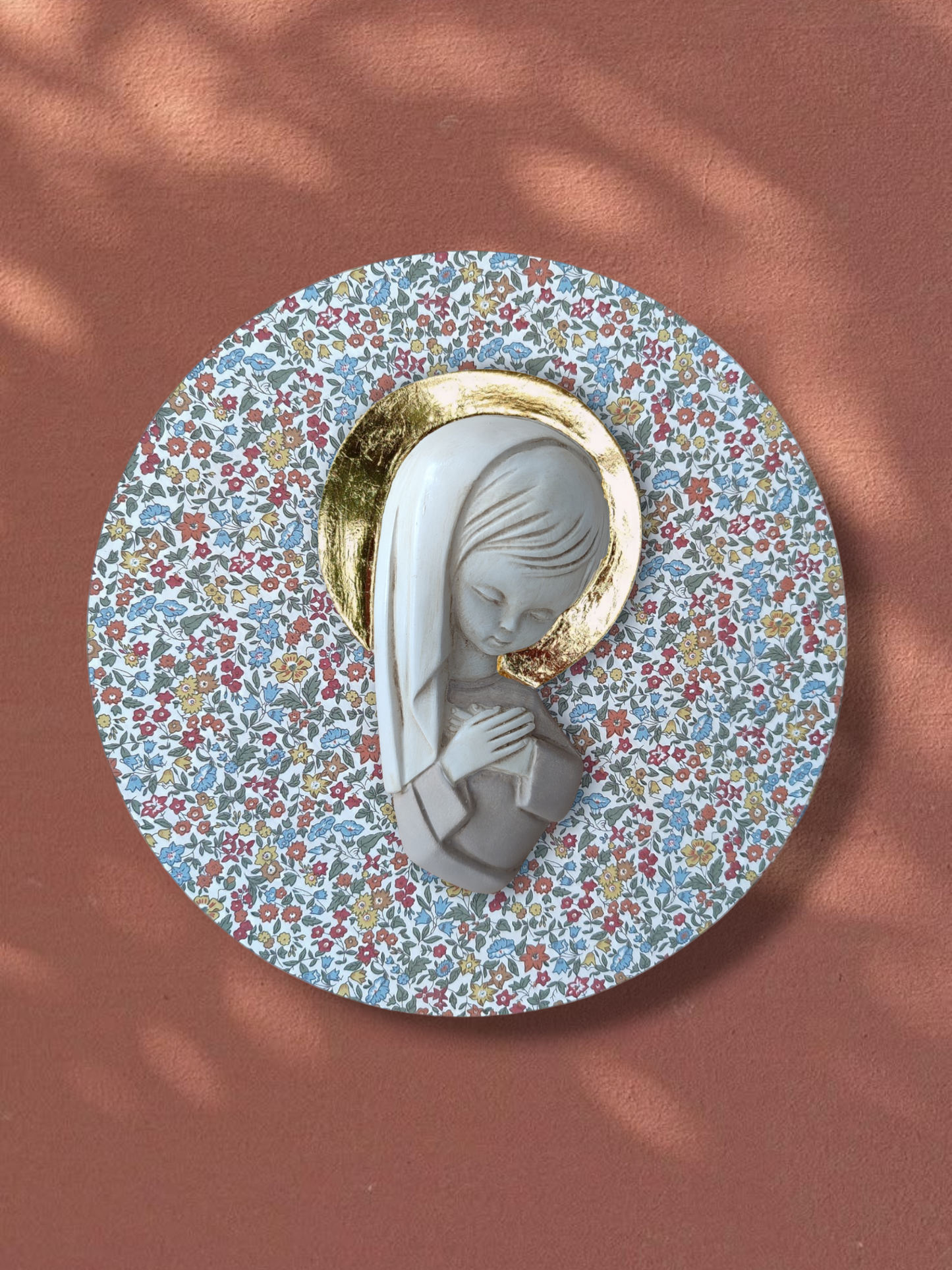 VIRGENCITA CON PAN DE ORO