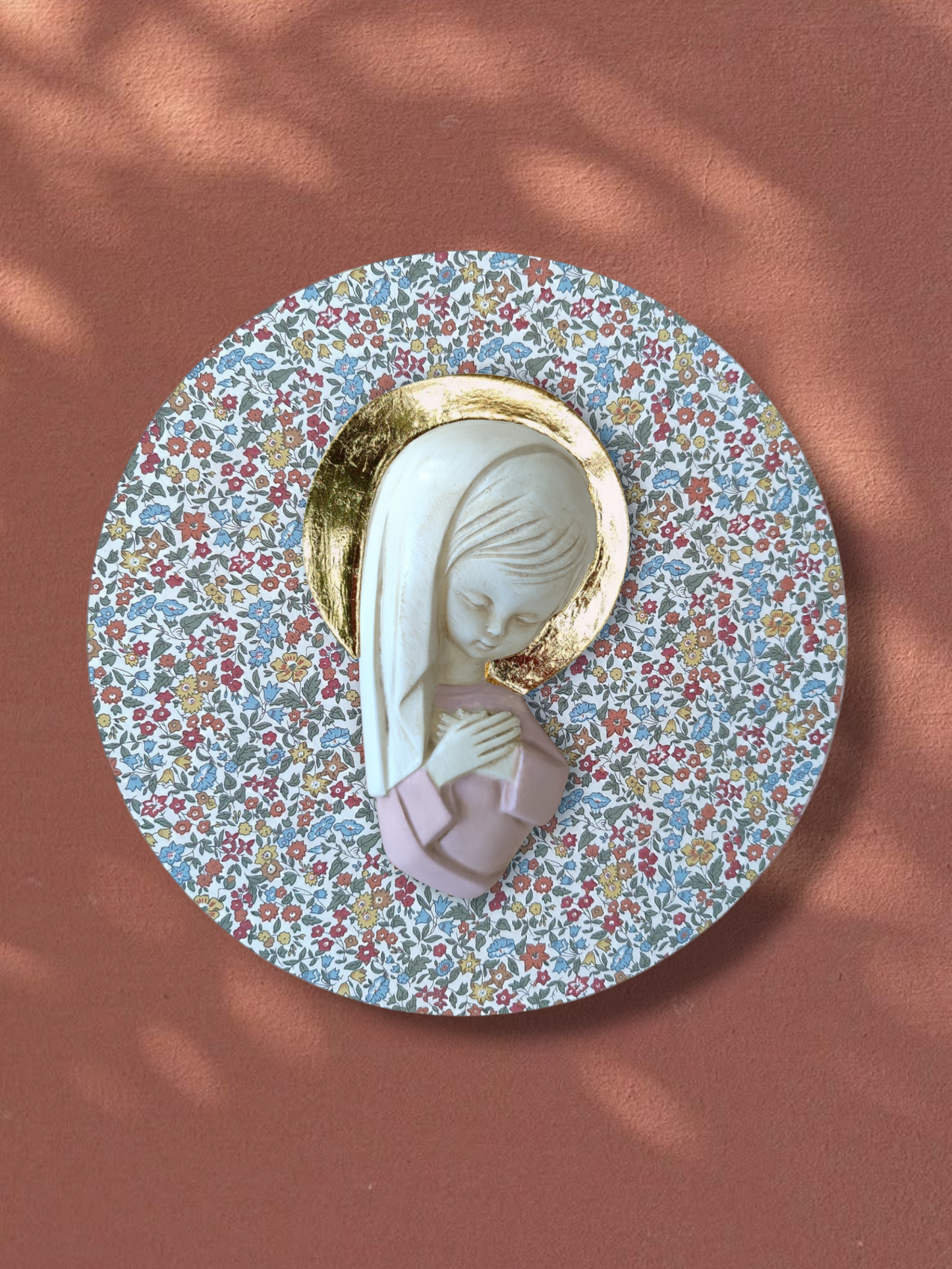 VIRGENCITA CON PAN DE ORO