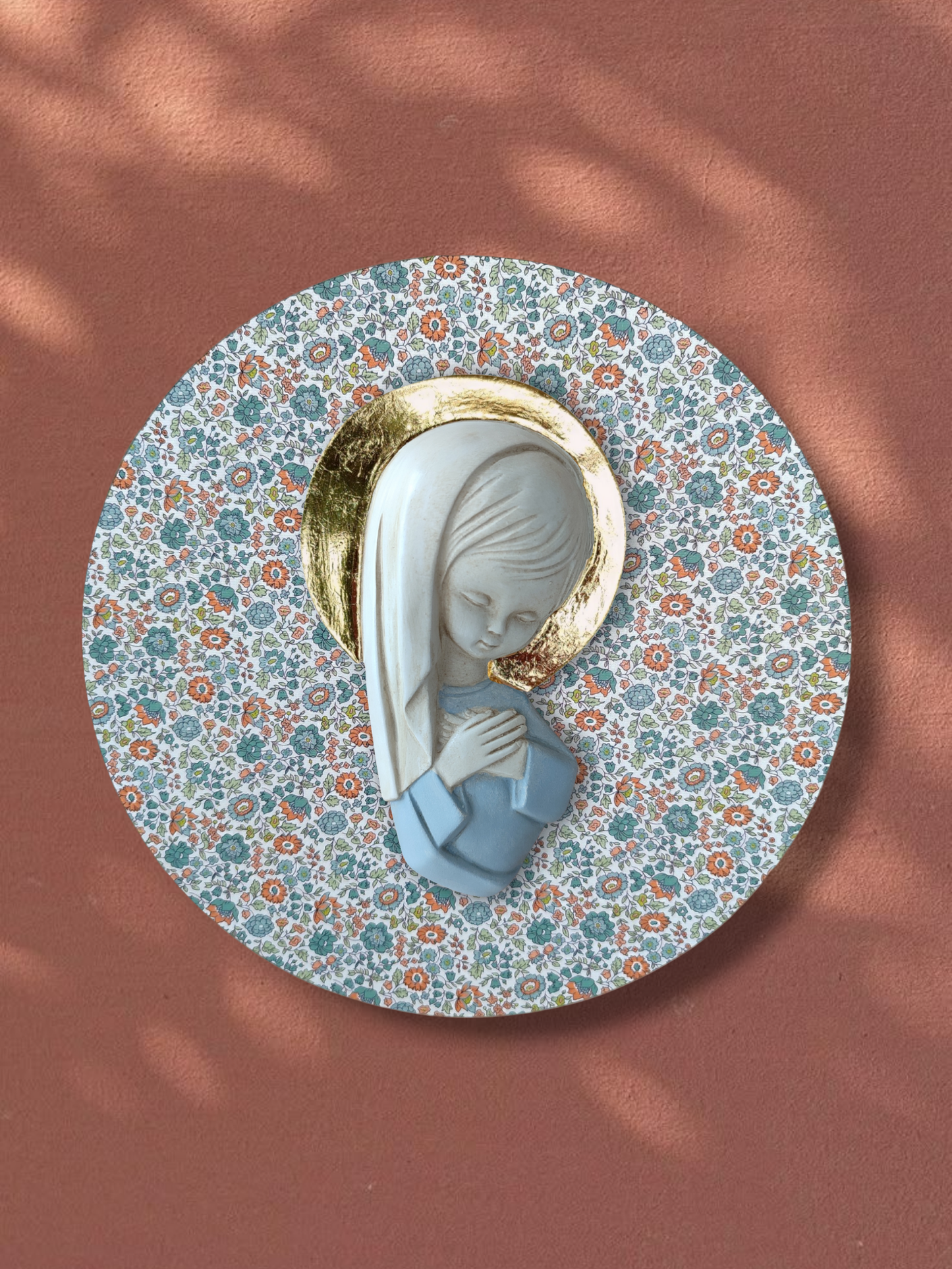 VIRGENCITA CON PAN DE ORO