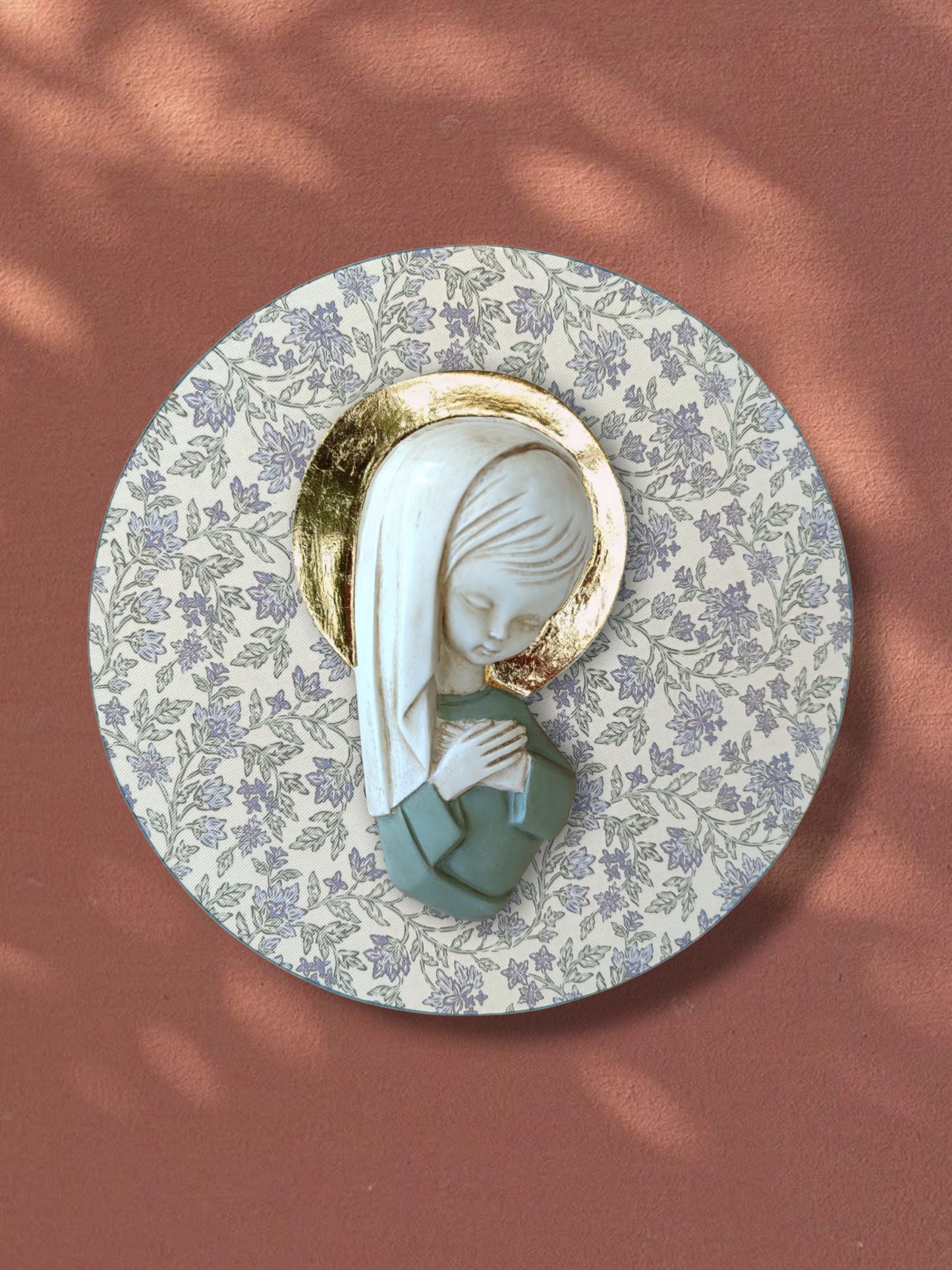 VIRGENCITA CON PAN DE ORO