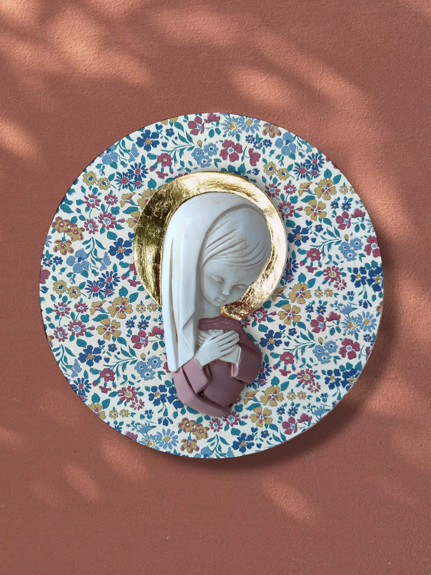 VIRGENCITA CON PAN DE ORO