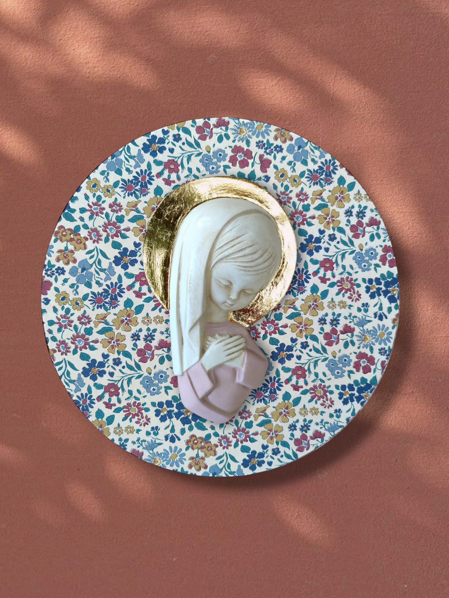 VIRGENCITA CON PAN DE ORO