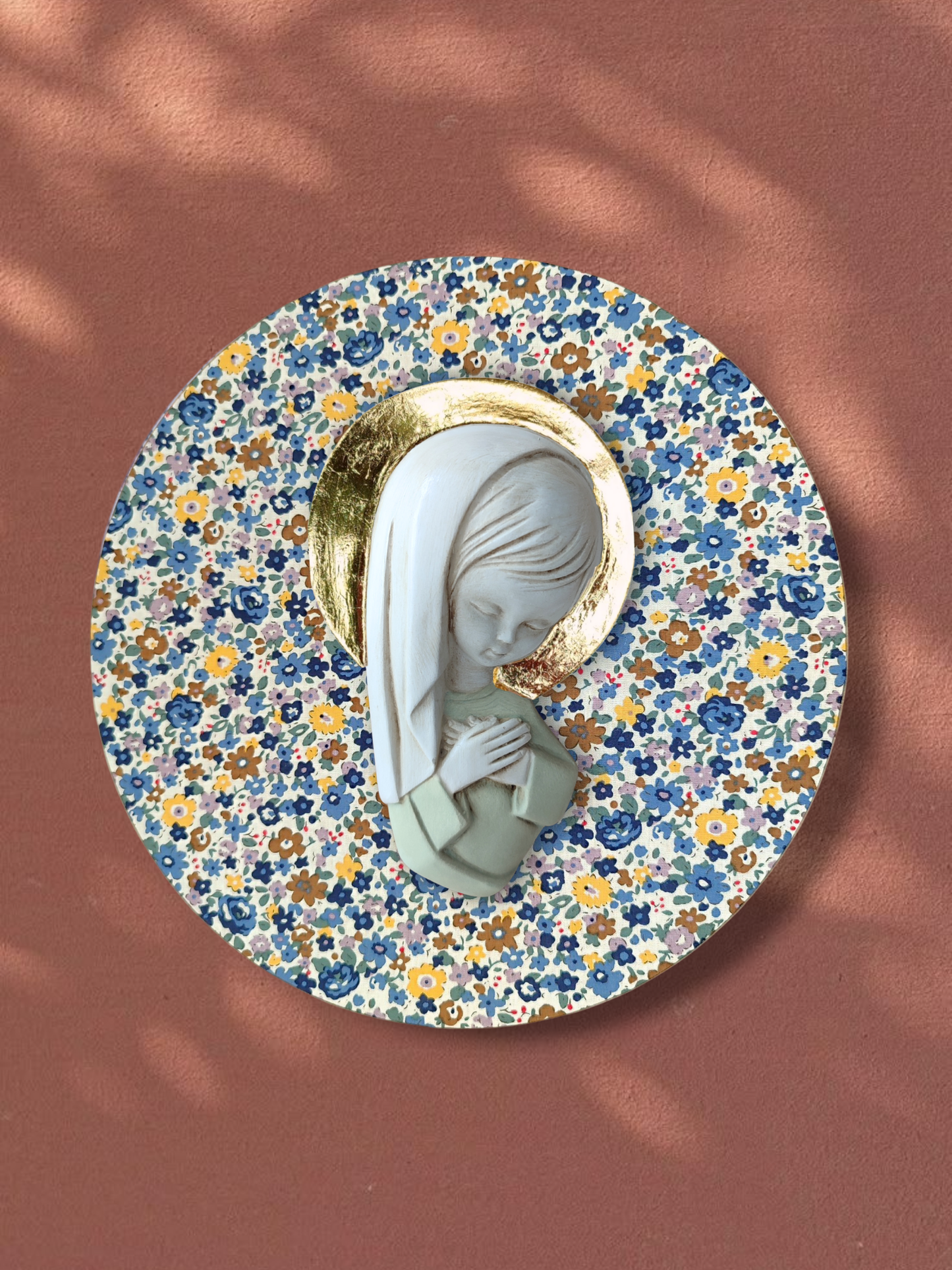 VIRGENCITA CON PAN DE ORO