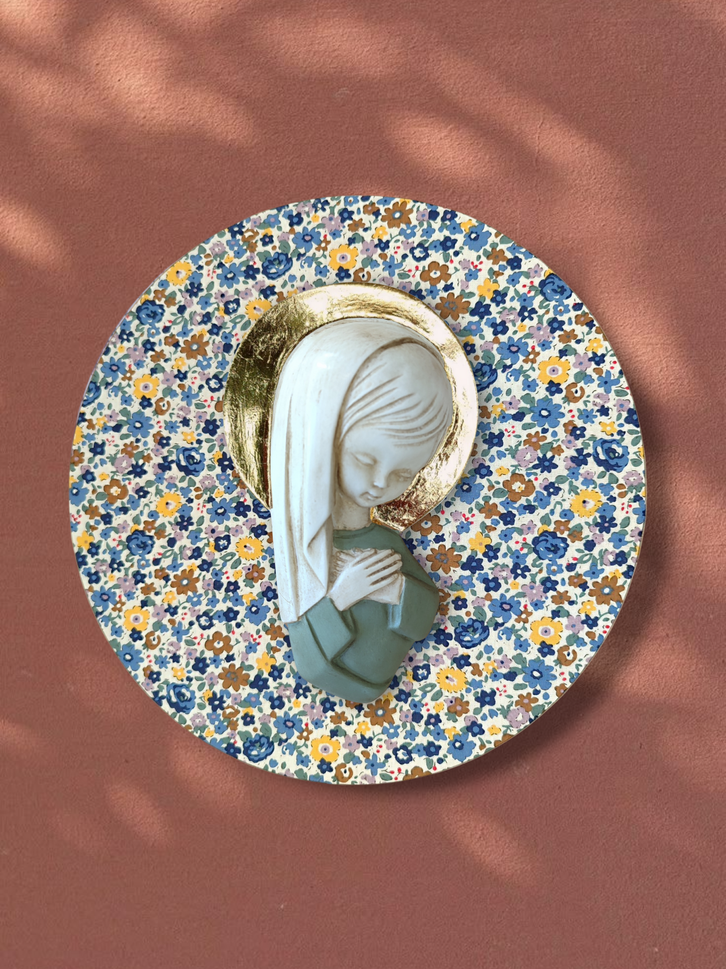 VIRGENCITA CON PAN DE ORO