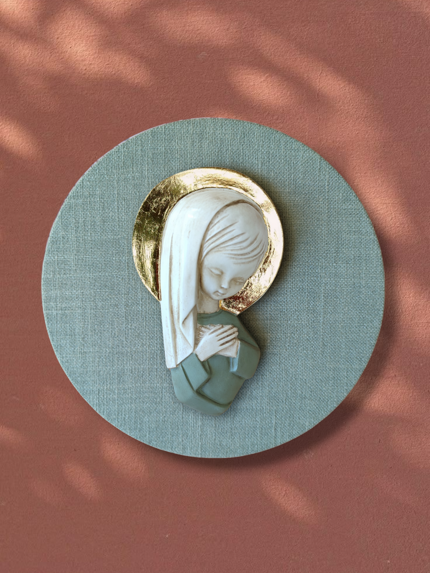 VIRGENCITA CON PAN DE ORO