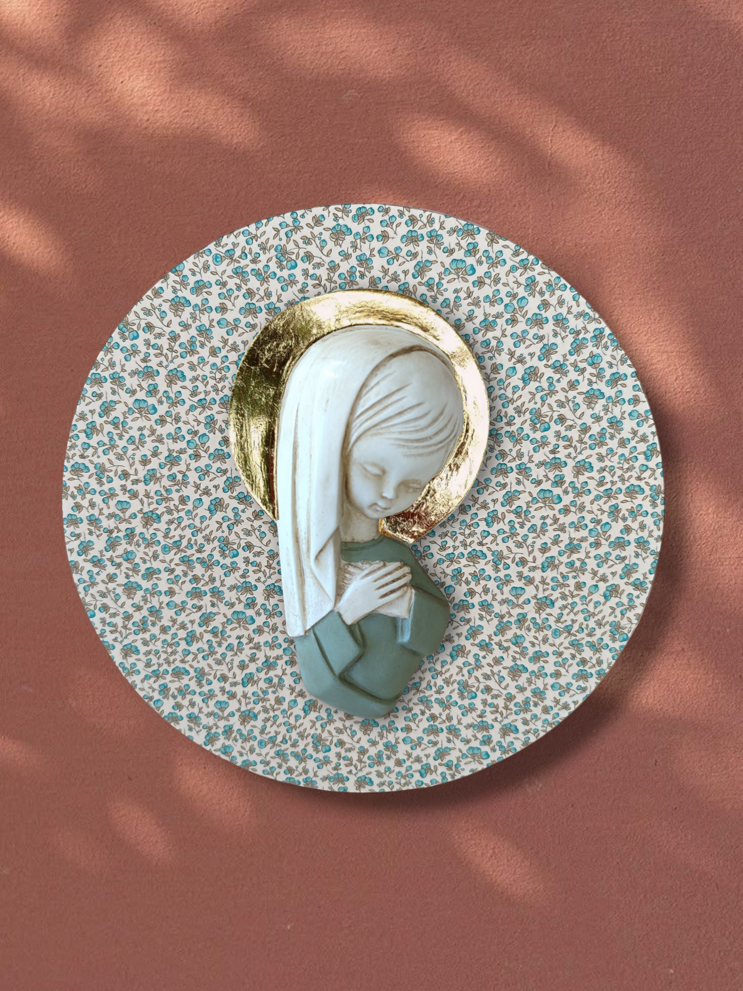 VIRGENCITA CON PAN DE ORO