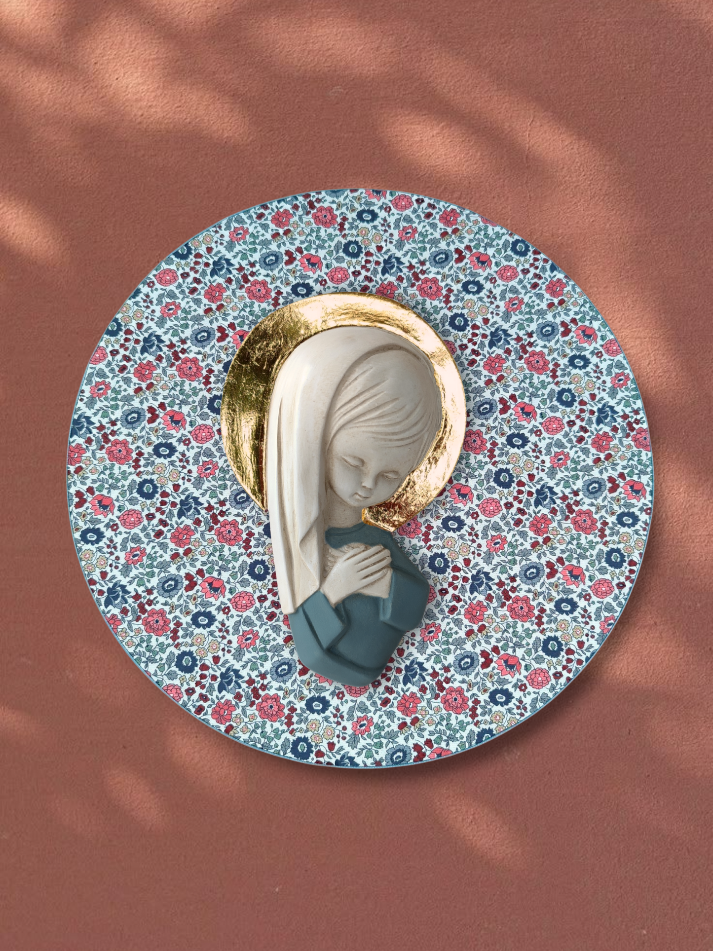 VIRGENCITA CON PAN DE ORO
