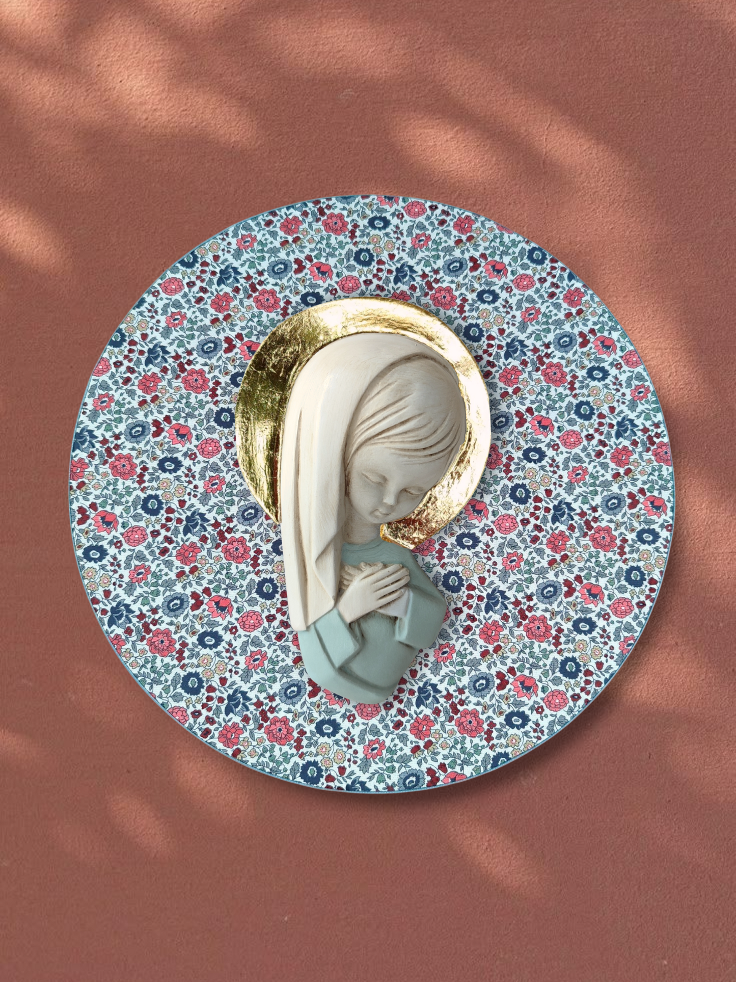 VIRGENCITA CON PAN DE ORO