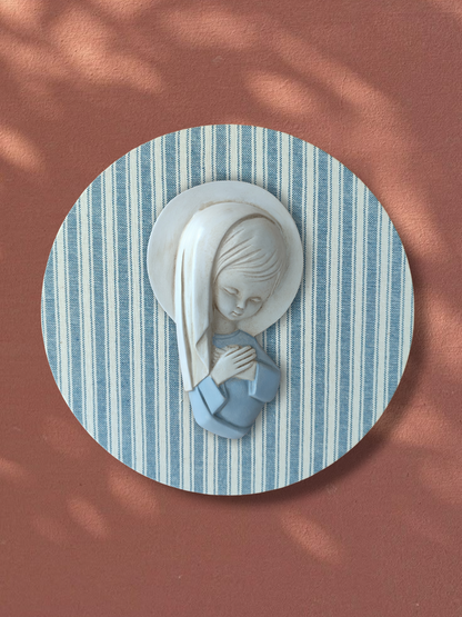 VIRGENCITA SIN PAN DE ORO