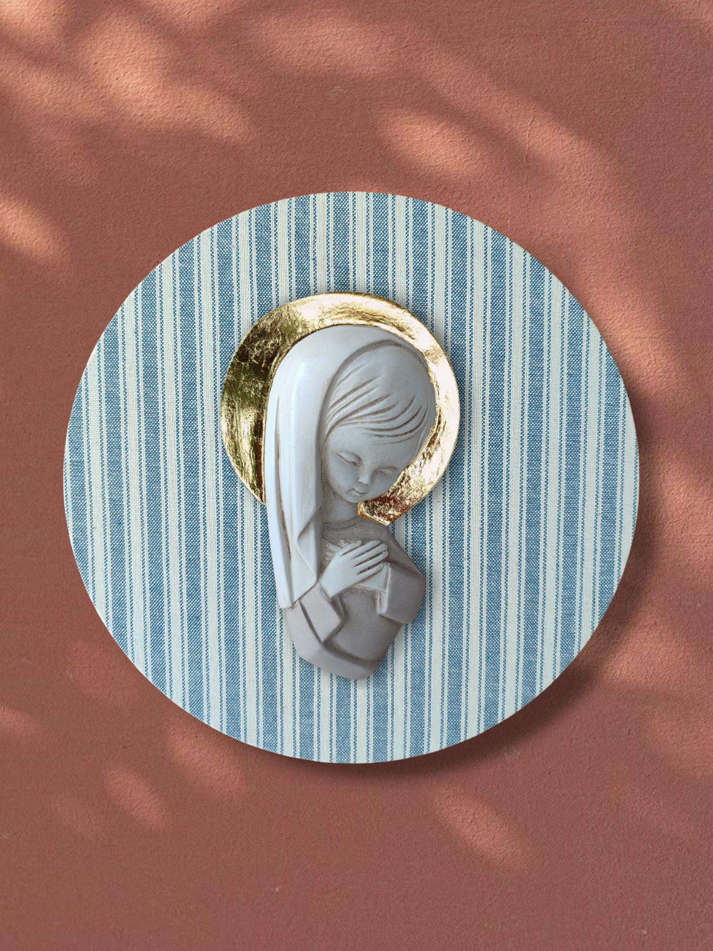 VIRGENCITA CON PAN DE ORO