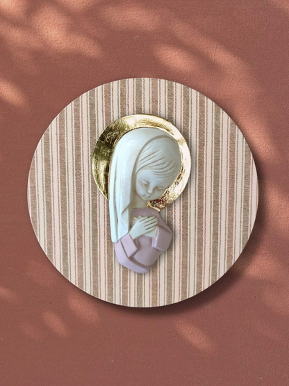 VIRGENCITA CON PAN DE ORO