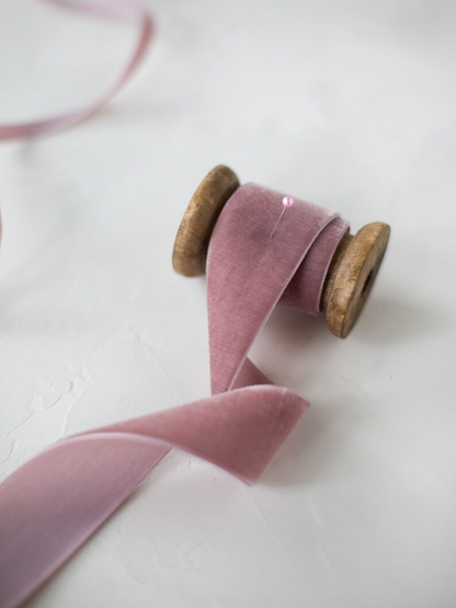 VIRGENCITA BUGANVILLA CON PAN DE ORO